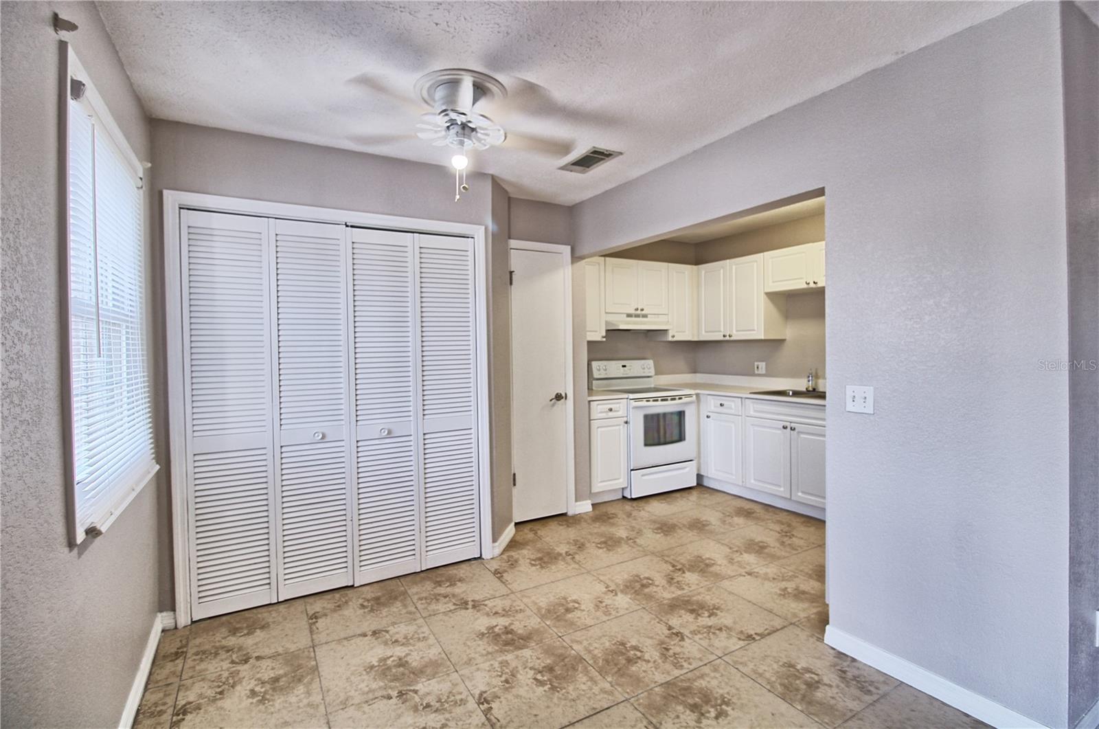 13760 ORANGE SUNSET DR #201, TAMPA, FL, 33618