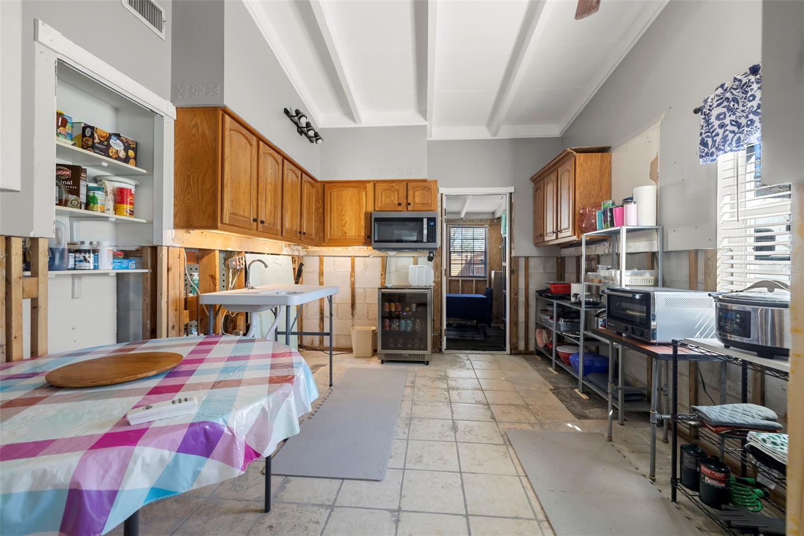 416 COUNTRY CLUB DR, OLDSMAR, FL, 34677