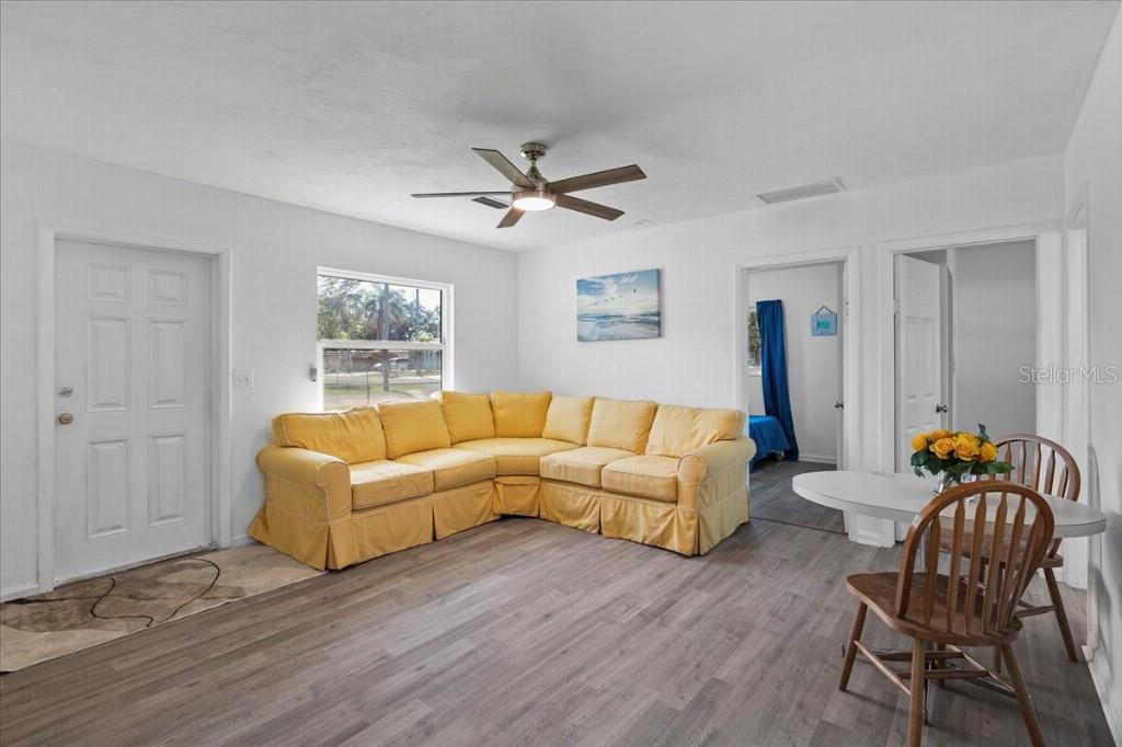 208 PENNSYLVANIA AVE, OSPREY, FL, 34229