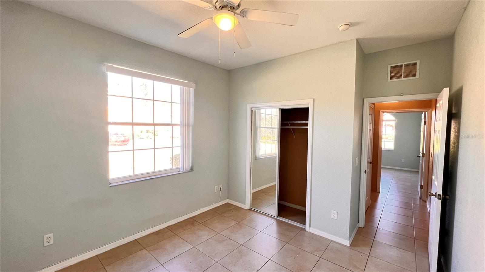 100 OCEAN BLUFF DR, KISSIMMEE, FL, 34759