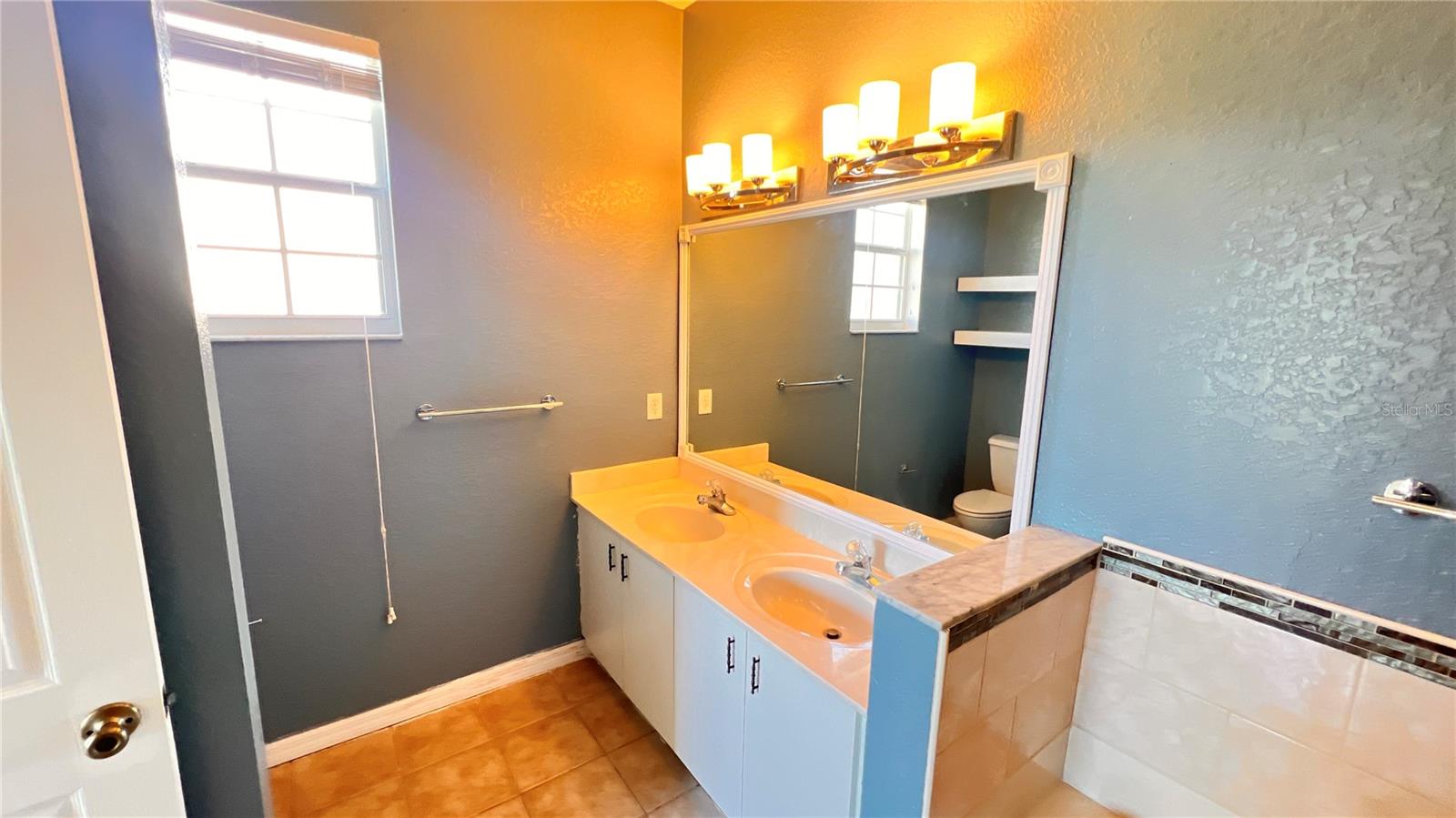 100 OCEAN BLUFF DR, KISSIMMEE, FL, 34759