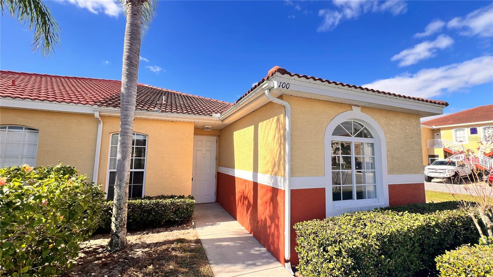 100 OCEAN BLUFF DR, KISSIMMEE, FL, 34759