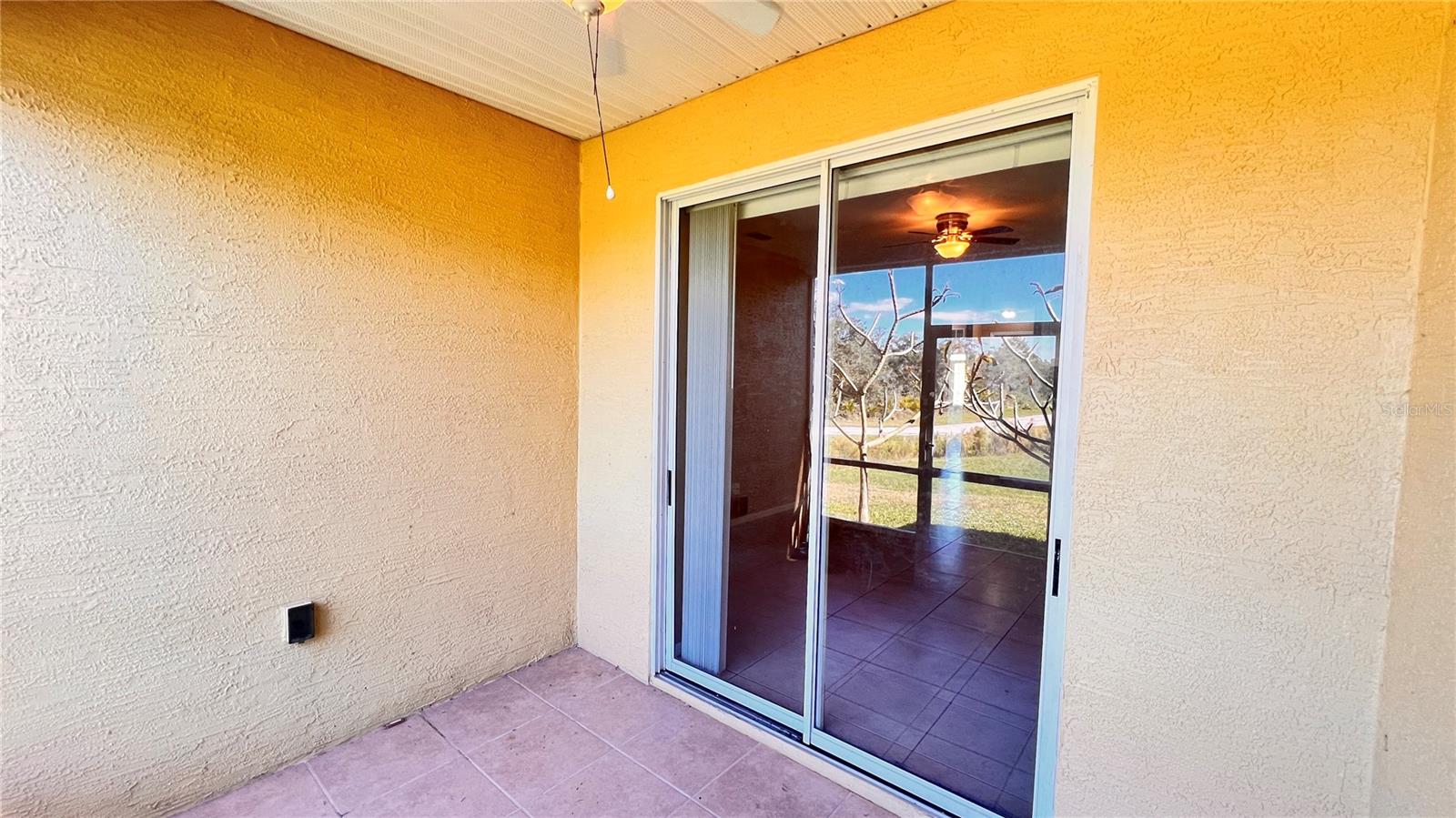 100 OCEAN BLUFF DR, KISSIMMEE, FL, 34759