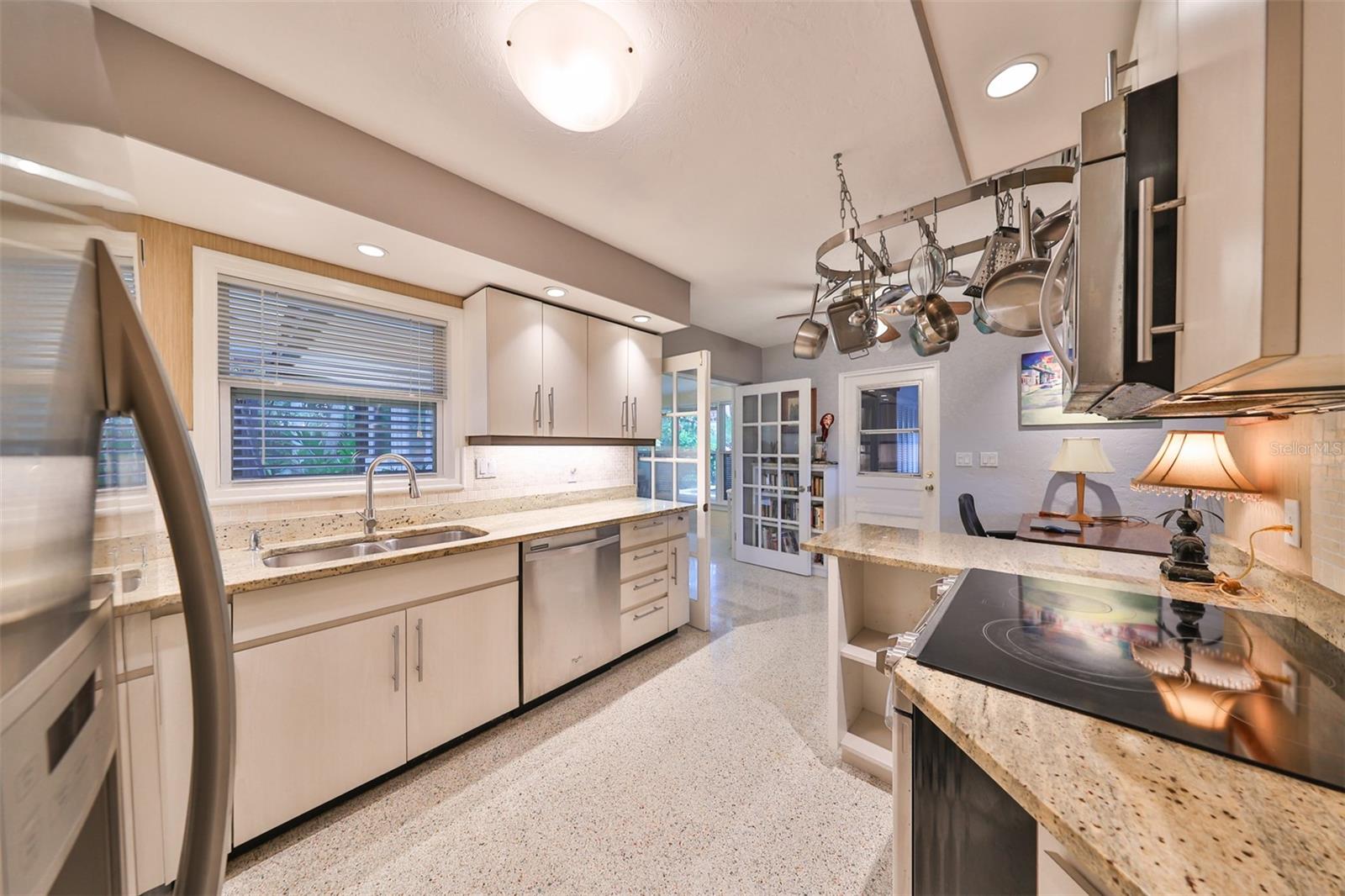 5934 115TH LN, SEMINOLE, FL, 33772