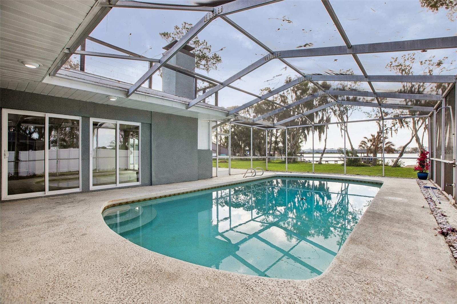20 N LAKE IDYLWILD DR, WINTER HAVEN, FL, 33881