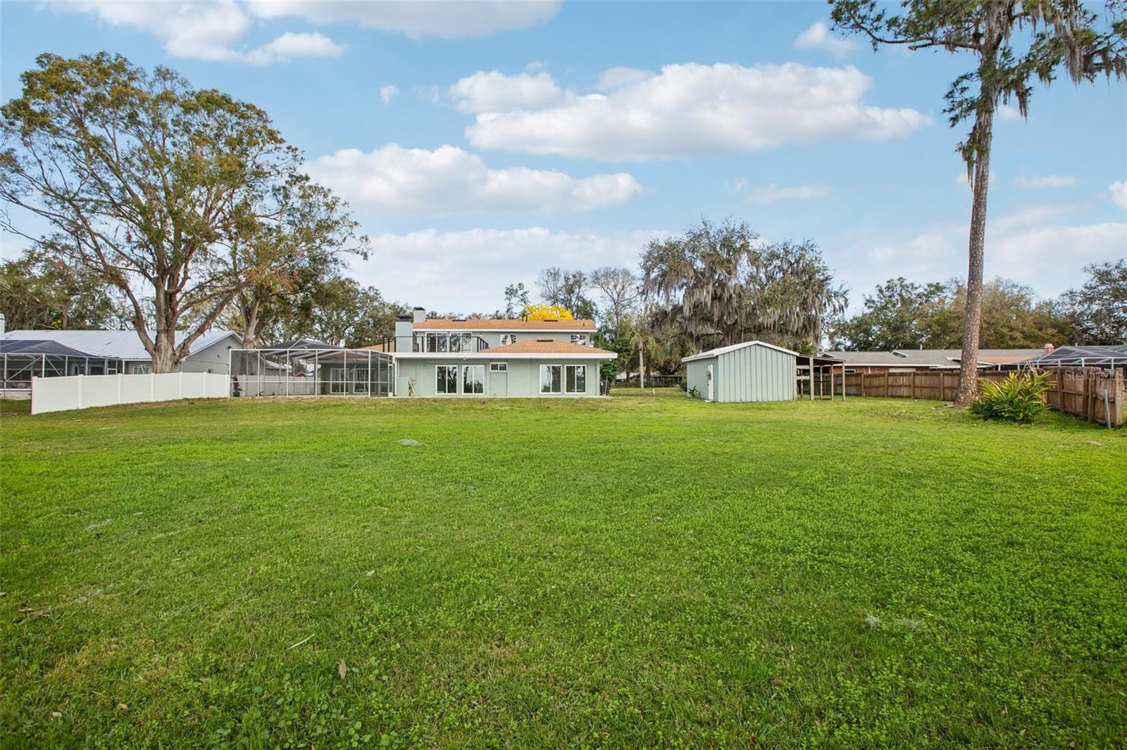 20 N LAKE IDYLWILD DR, WINTER HAVEN, FL, 33881