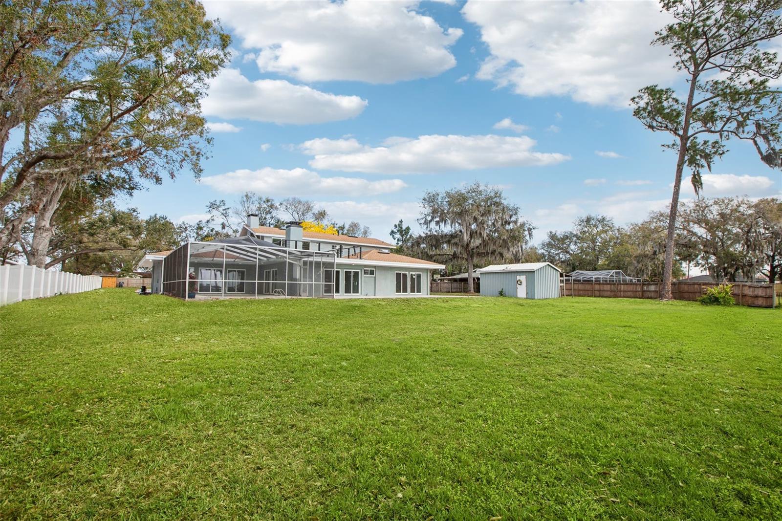20 N LAKE IDYLWILD DR, WINTER HAVEN, FL, 33881
