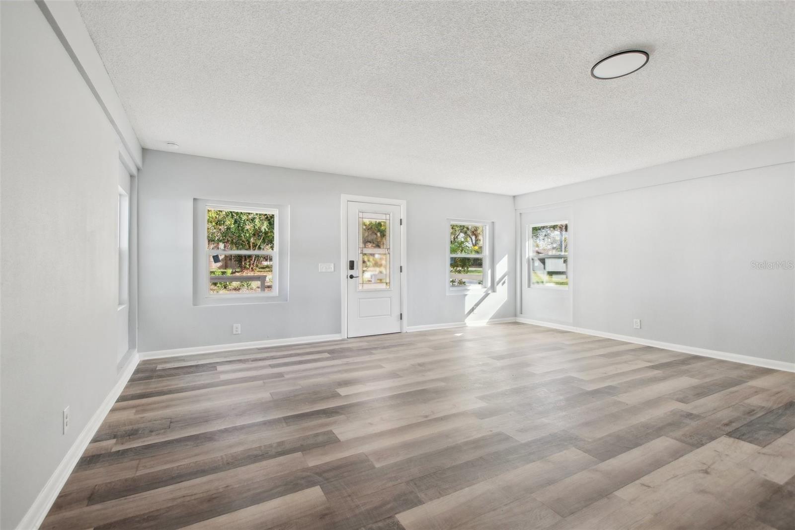 20 N LAKE IDYLWILD DR, WINTER HAVEN, FL, 33881