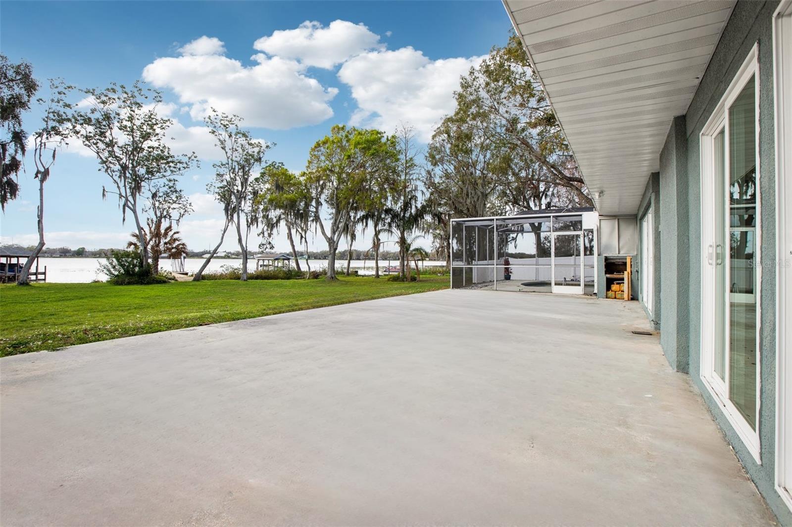 20 N LAKE IDYLWILD DR, WINTER HAVEN, FL, 33881