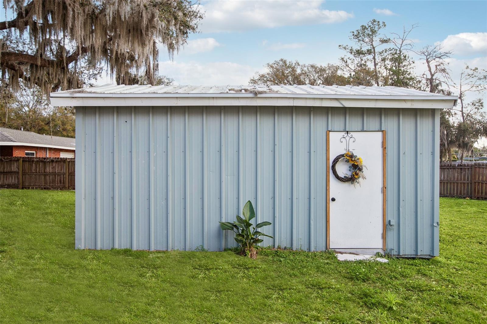 20 N LAKE IDYLWILD DR, WINTER HAVEN, FL, 33881
