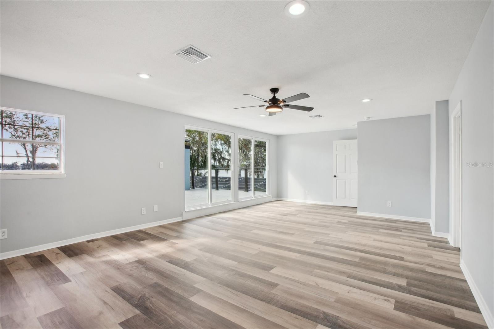 20 N LAKE IDYLWILD DR, WINTER HAVEN, FL, 33881