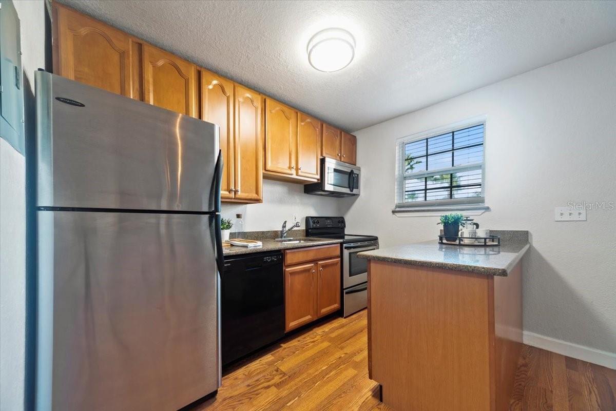805 WELDONA LN #104, ORLANDO, FL, 32801