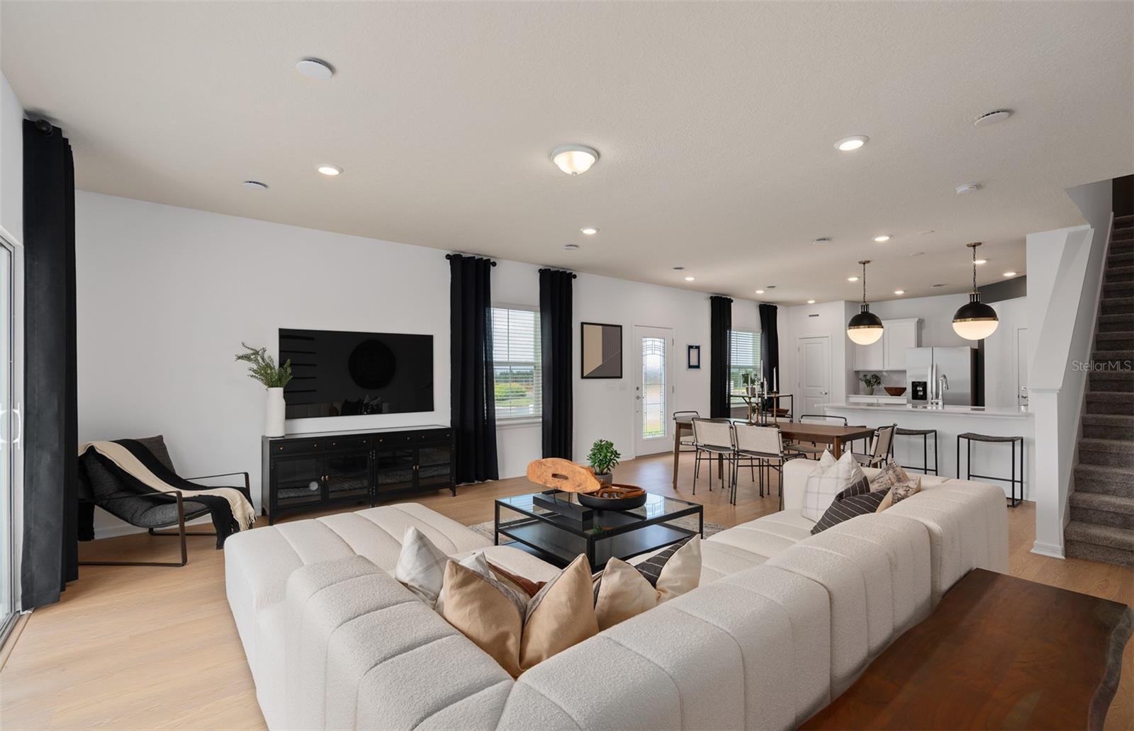 2534 WINSOME WAY, DAVENPORT, FL, 33896