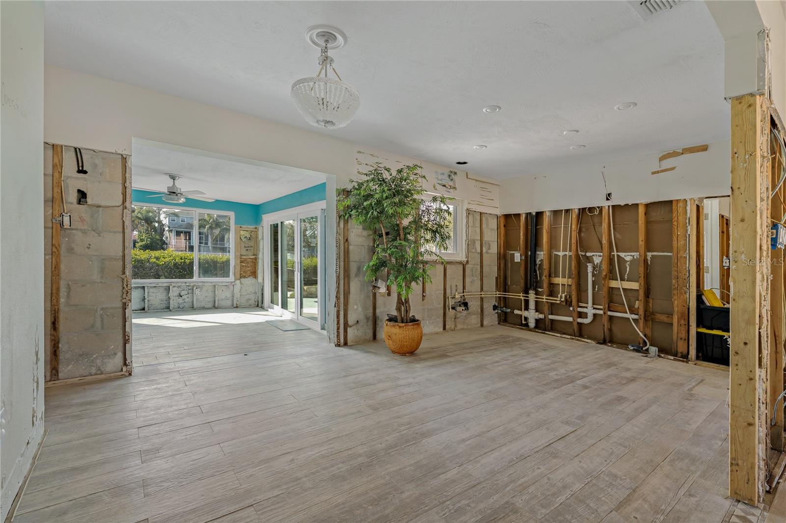 309 LAGOON DR, PALM HARBOR, FL, 34683