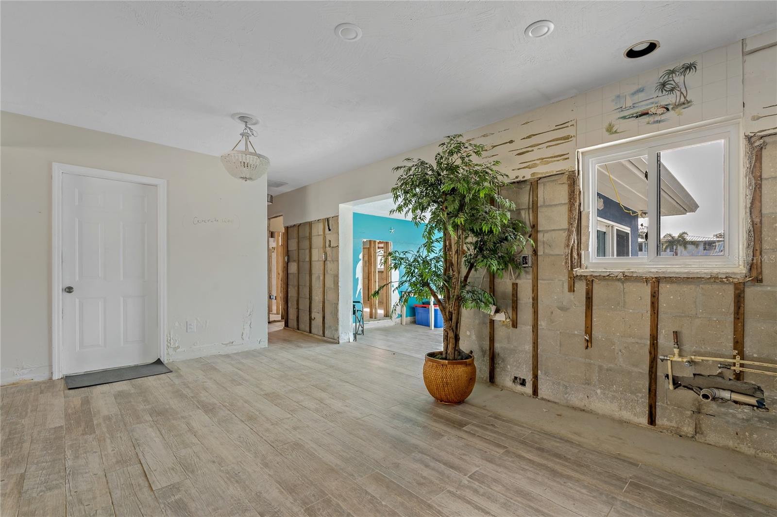 309 LAGOON DR, PALM HARBOR, FL, 34683