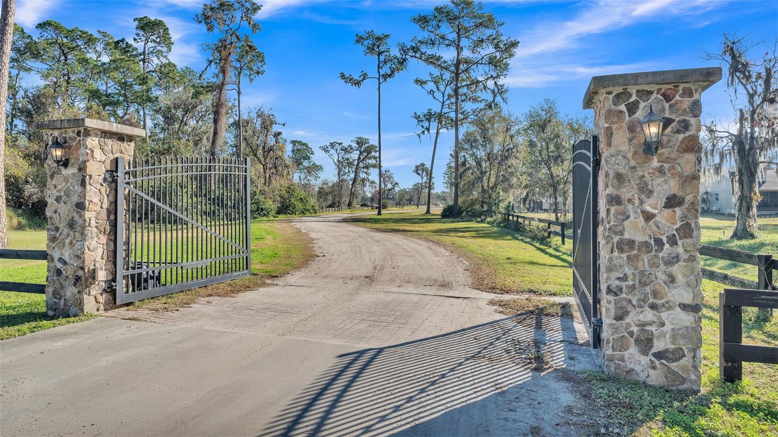 2455 GERBER DAIRY RD, WINTER HAVEN, FL, 33880