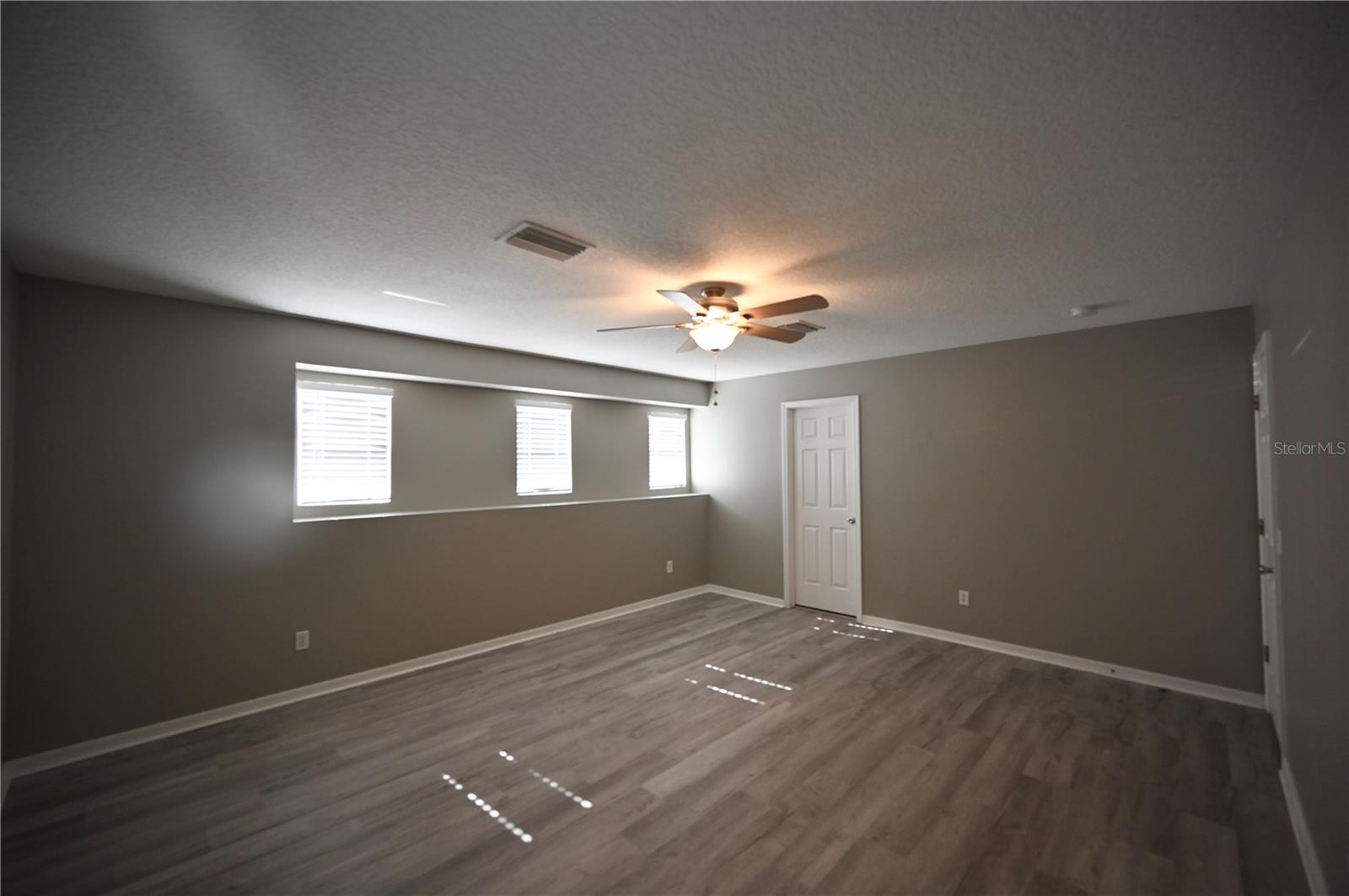 10922 SUBTLE TRAIL DR, RIVERVIEW, FL, 33579