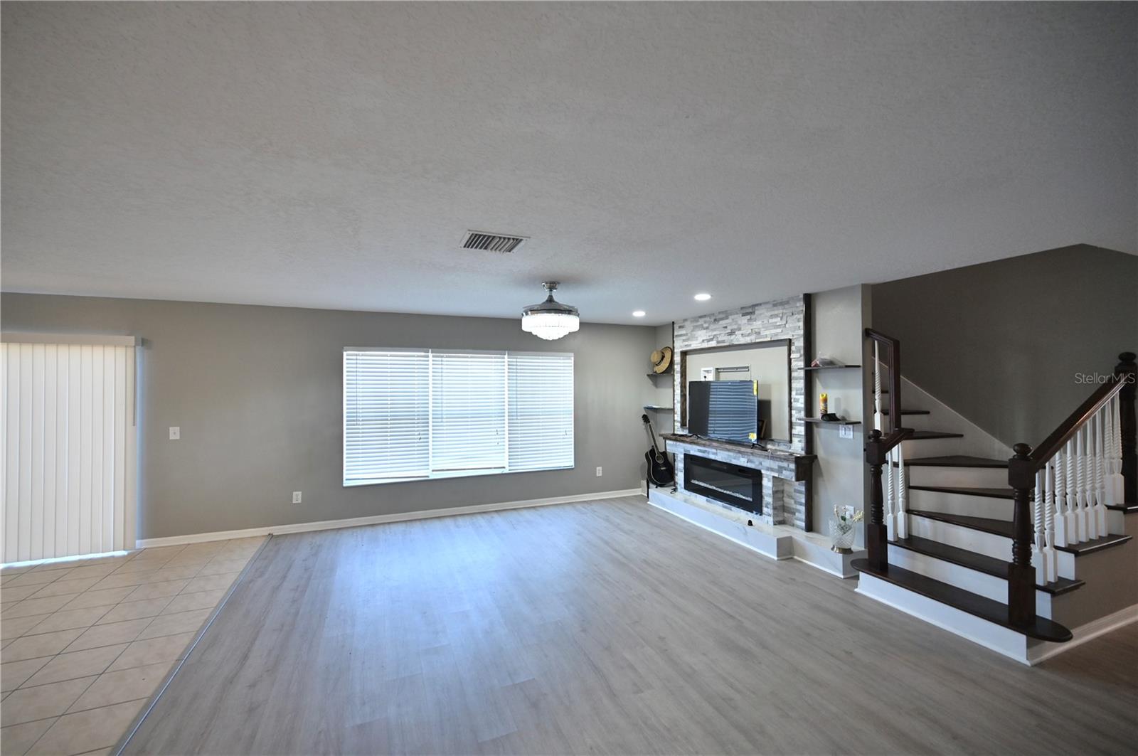 10922 SUBTLE TRAIL DR, RIVERVIEW, FL, 33579