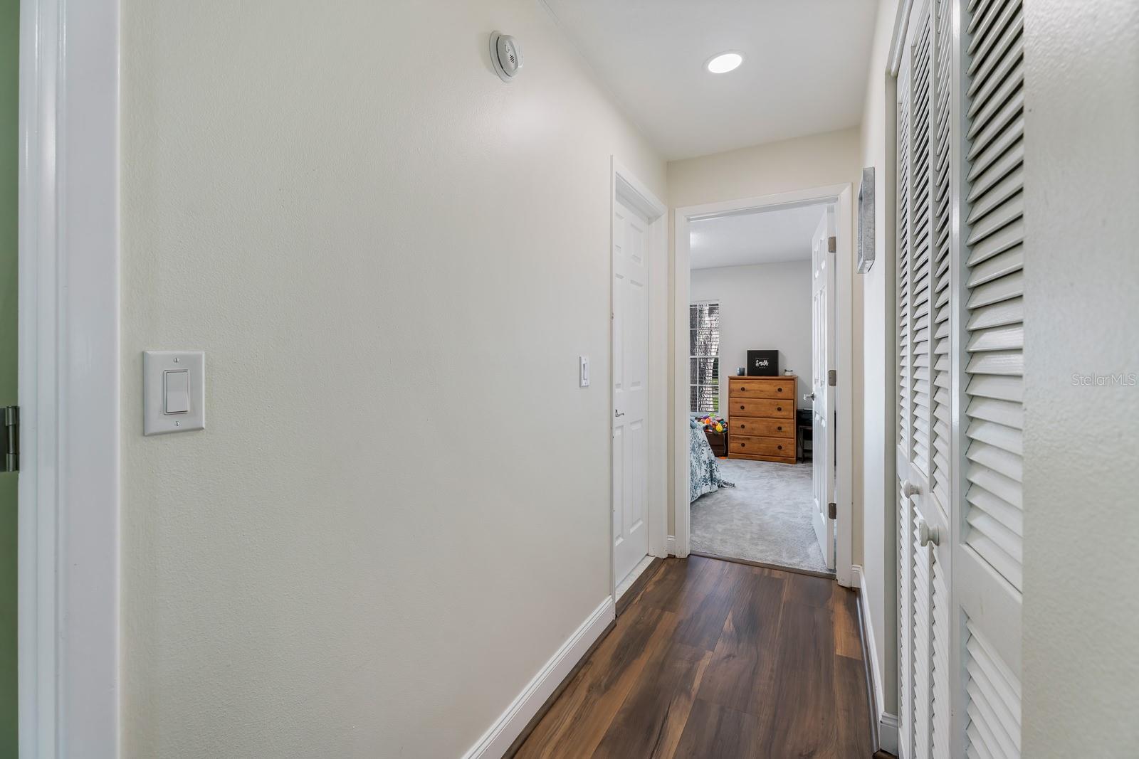 764 CAPTIVA CT NE, ST PETERSBURG, FL, 33702