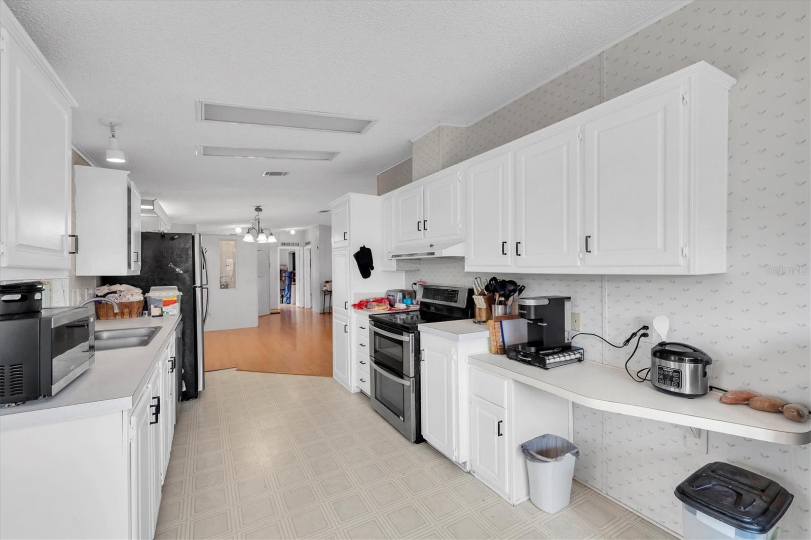 275 PELICAN DR N, OLDSMAR, FL, 34677