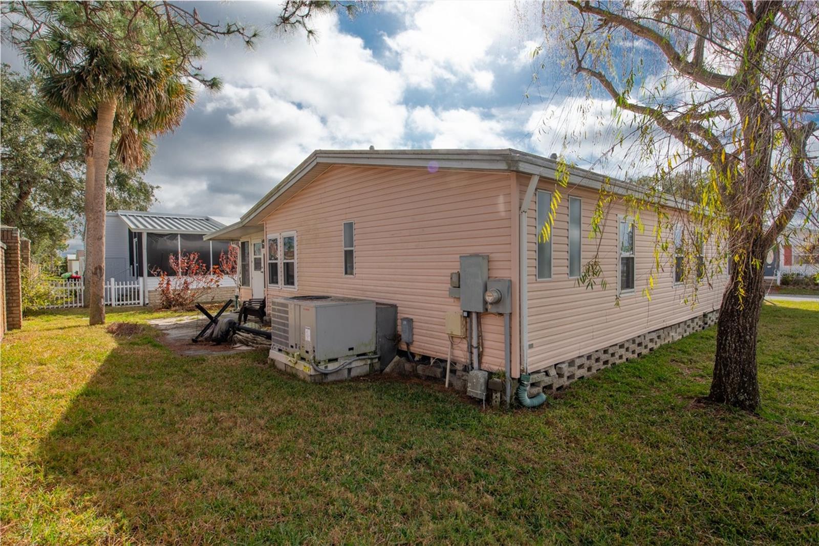 275 PELICAN DR N, OLDSMAR, FL, 34677