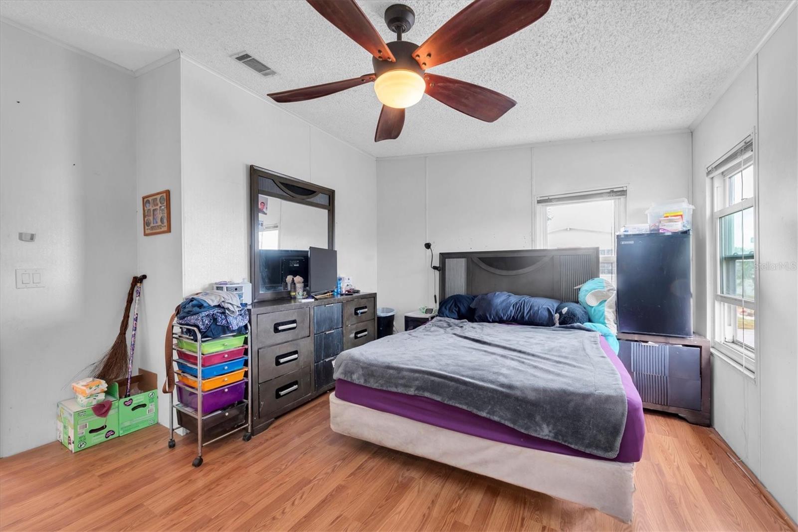 275 PELICAN DR N, OLDSMAR, FL, 34677