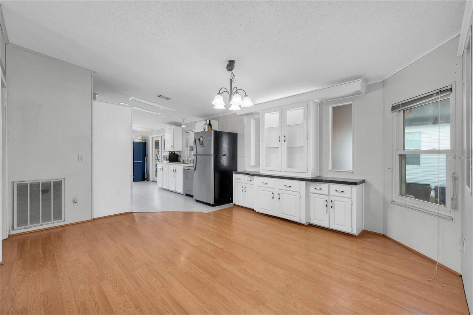 275 PELICAN DR N, OLDSMAR, FL, 34677