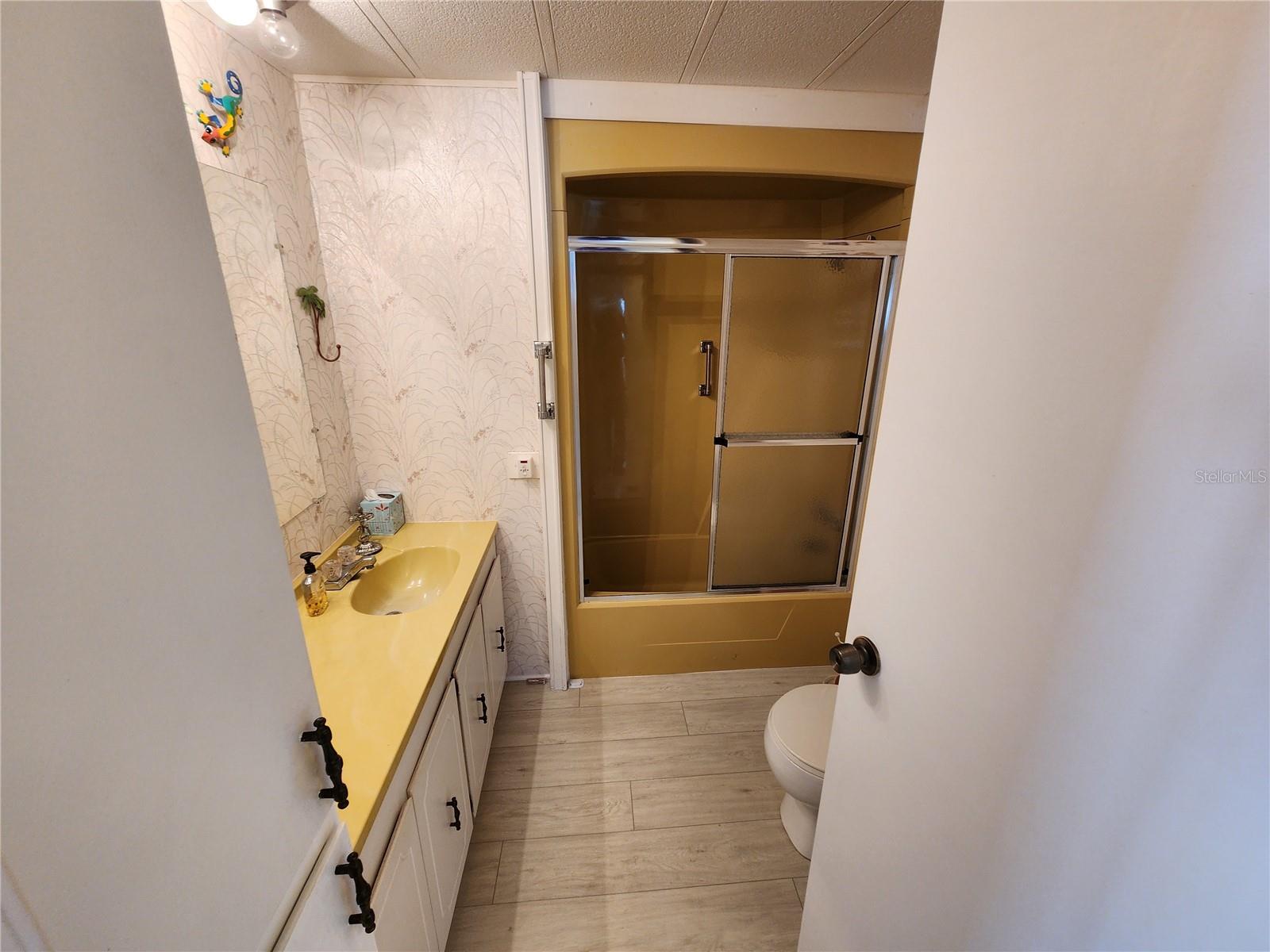 808 53RD AVE E #9, BRADENTON, FL, 34203