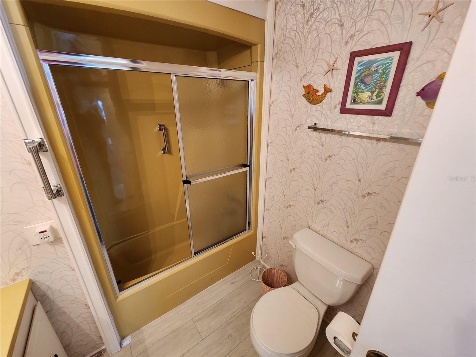 808 53RD AVE E #9, BRADENTON, FL, 34203