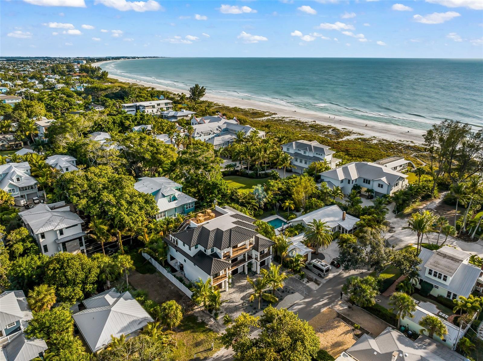 107 MAPLE AVE, ANNA MARIA, FL, 34216