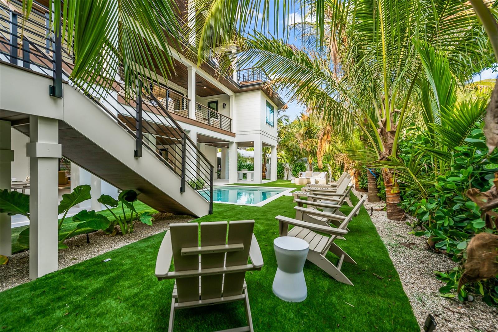 107 MAPLE AVE, ANNA MARIA, FL, 34216