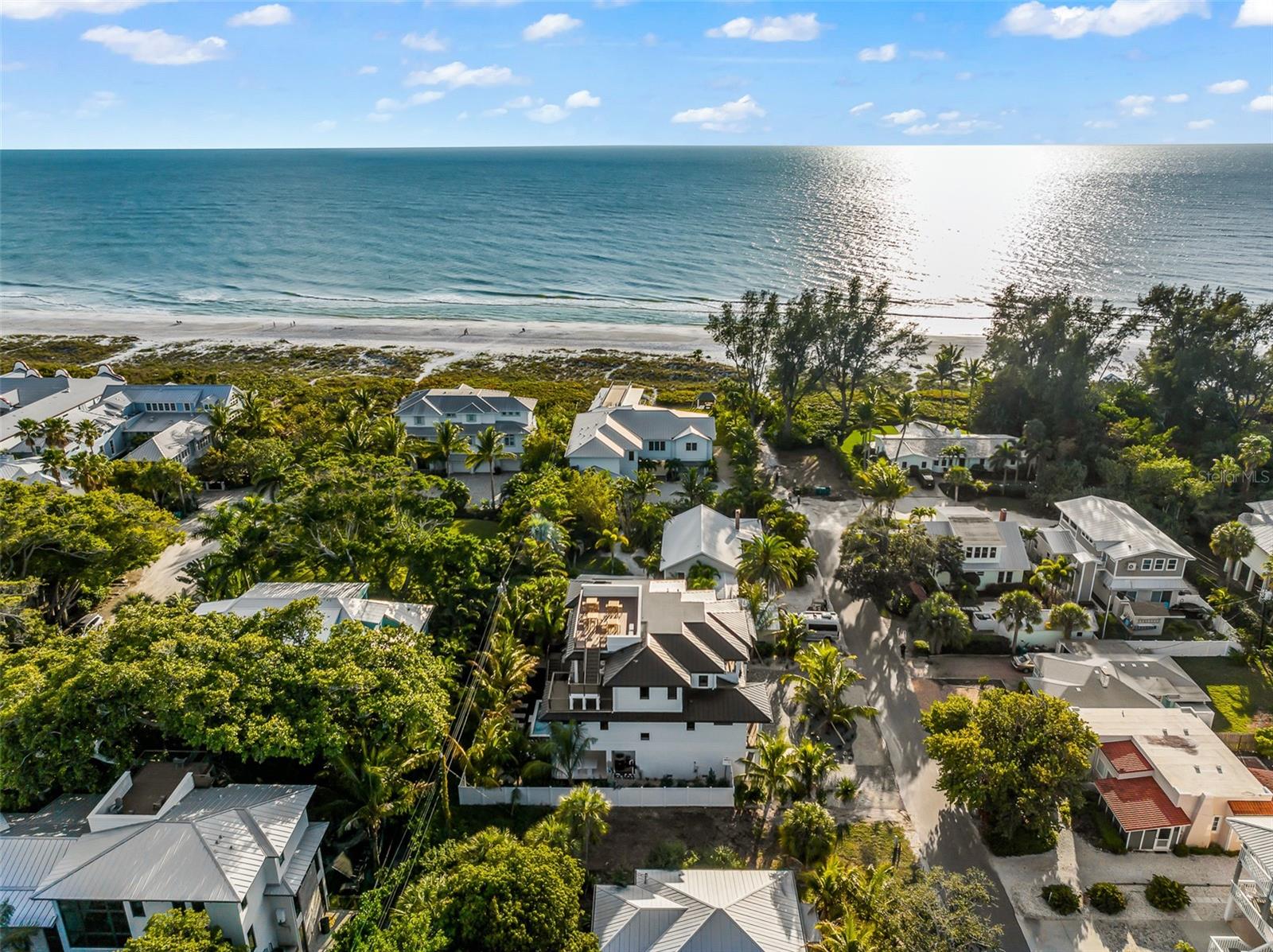 107 MAPLE AVE, ANNA MARIA, FL, 34216