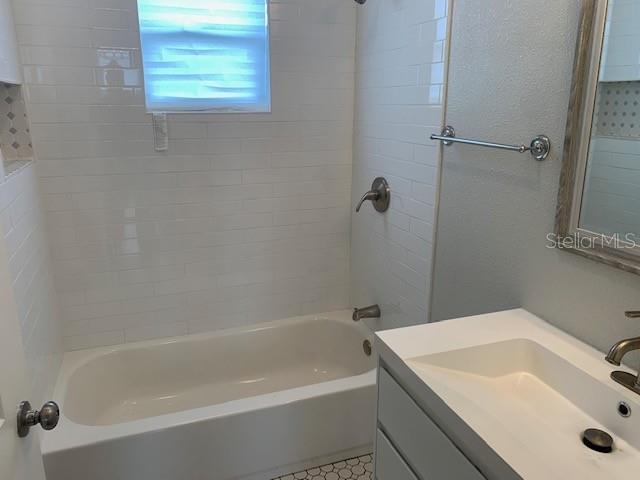 1311 E LAKE AVE, TAMPA, FL, 33605