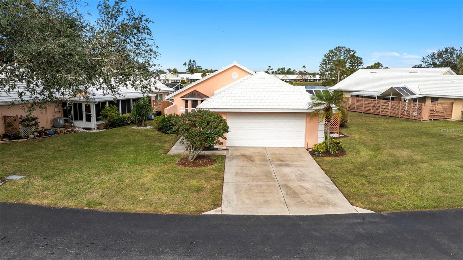 713 HARRINGTON LAKE DR N #18, VENICE, FL, 34293