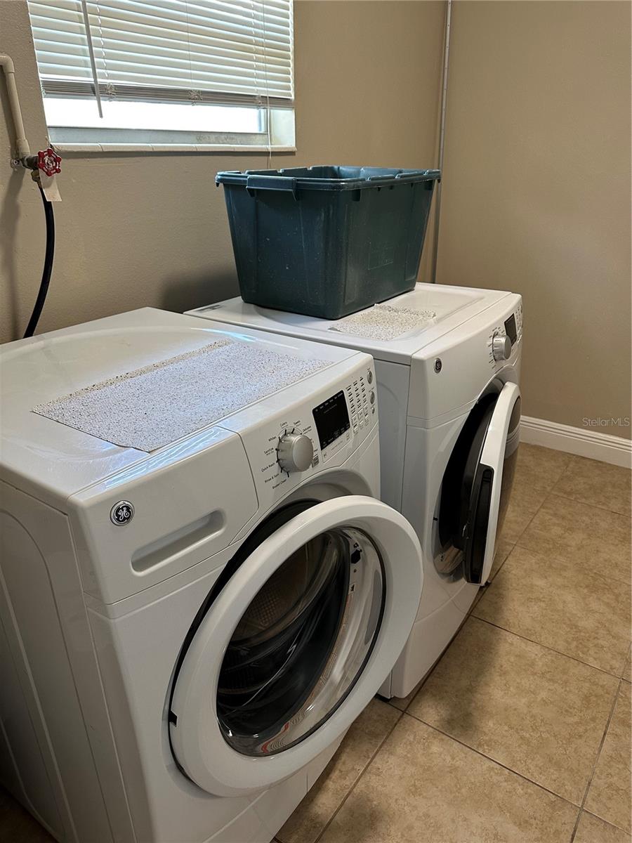 1117 PRINCEWOOD DR, ORLANDO, FL, 32810