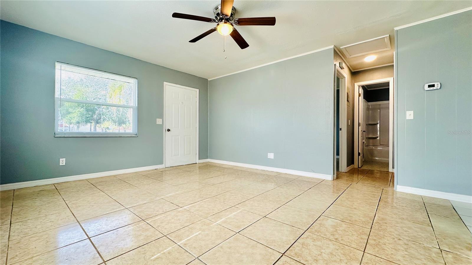 2439 S MILLS AVE, ORLANDO, FL, 32806