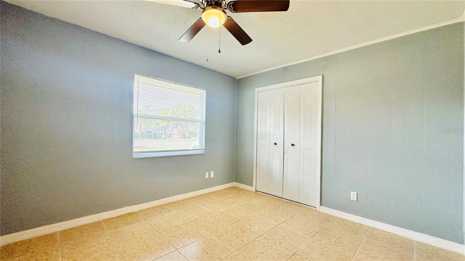 2439 S MILLS AVE, ORLANDO, FL, 32806