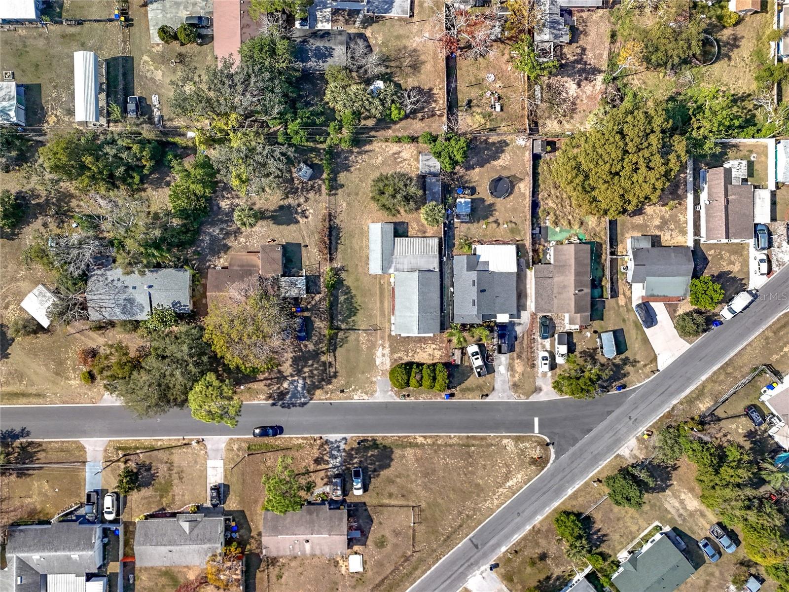 1119 PINE AVE, TAVARES, FL, 32778