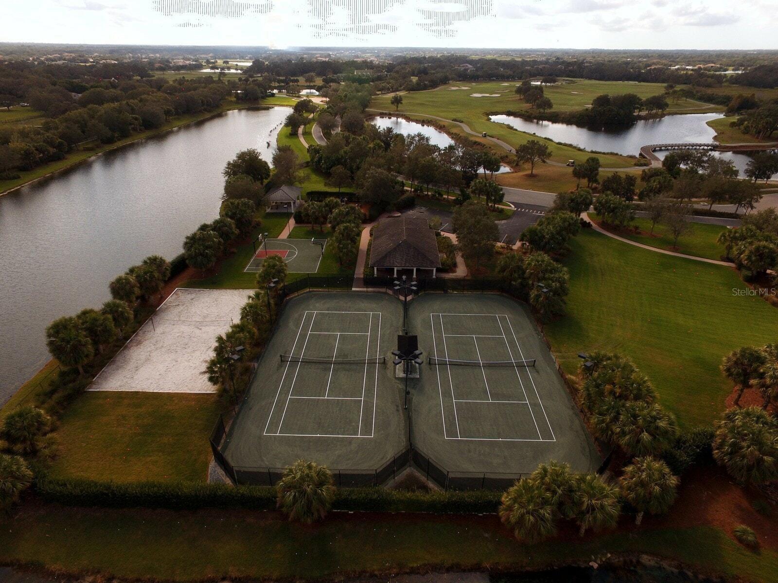 3123 FOUNDERS CLUB DR, SARASOTA, FL, 34240