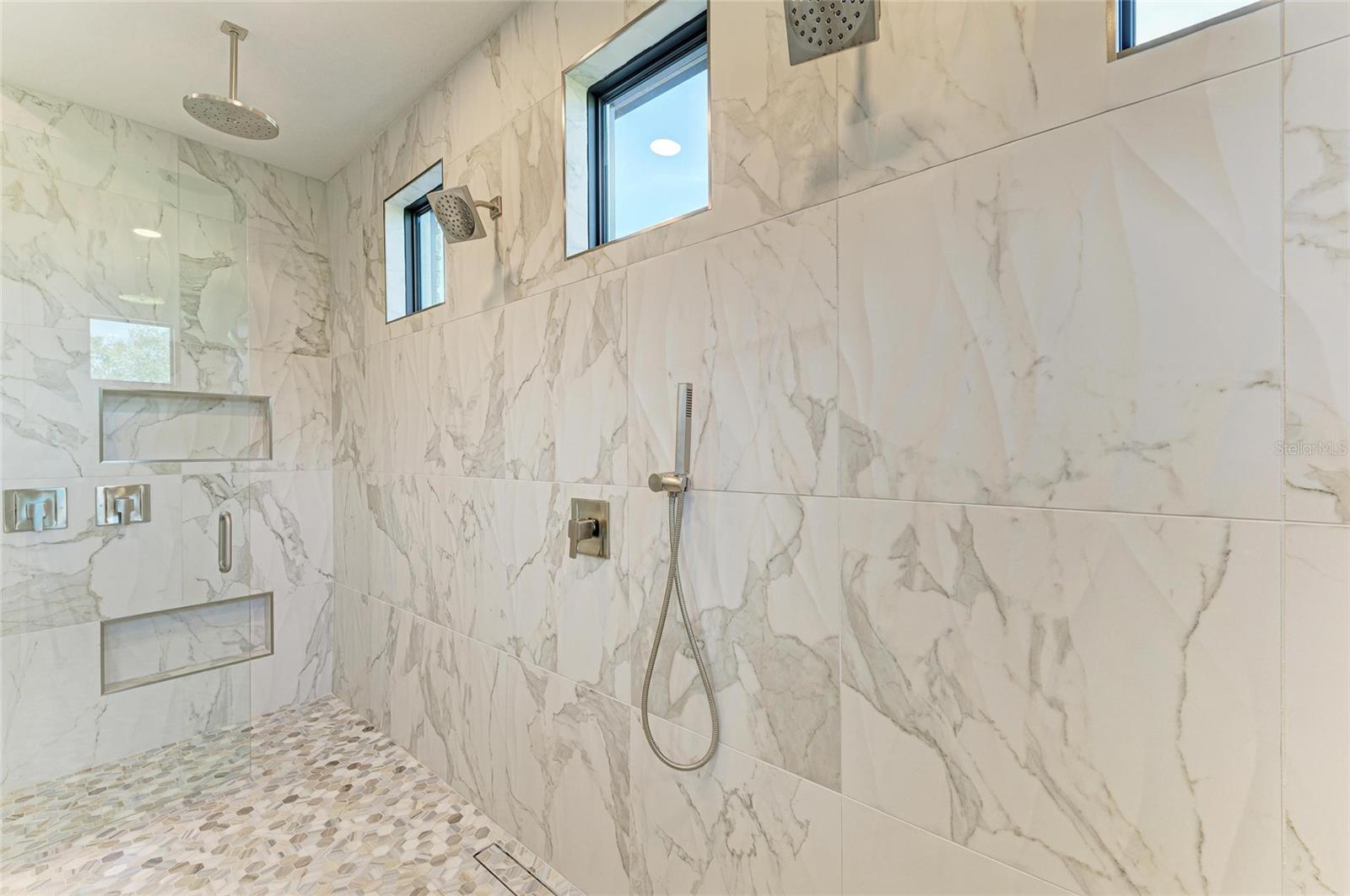 3123 FOUNDERS CLUB DR, SARASOTA, FL, 34240