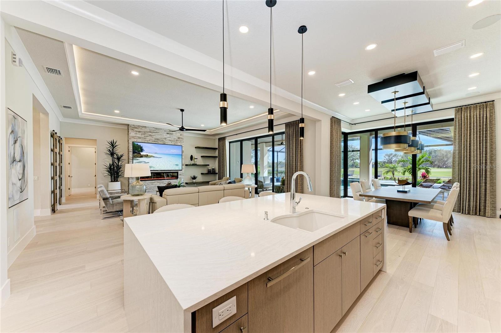 3123 FOUNDERS CLUB DR, SARASOTA, FL, 34240