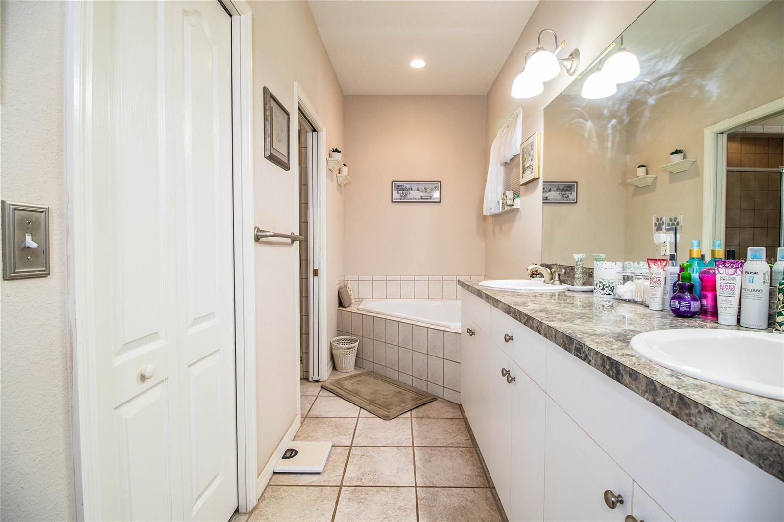 1012 ROBIN LN, WINTER HAVEN, FL, 33884