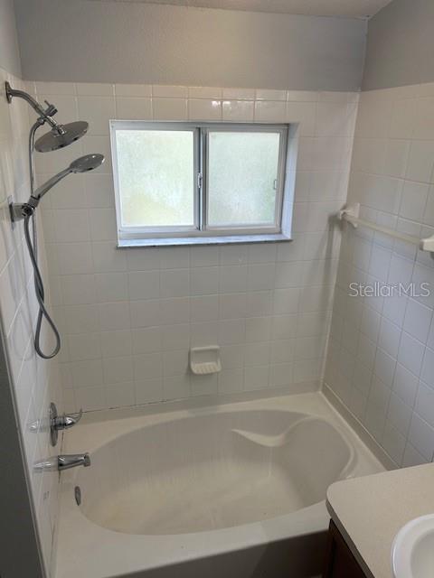 9904 CARLSDALE DR, RIVERVIEW, FL, 33578