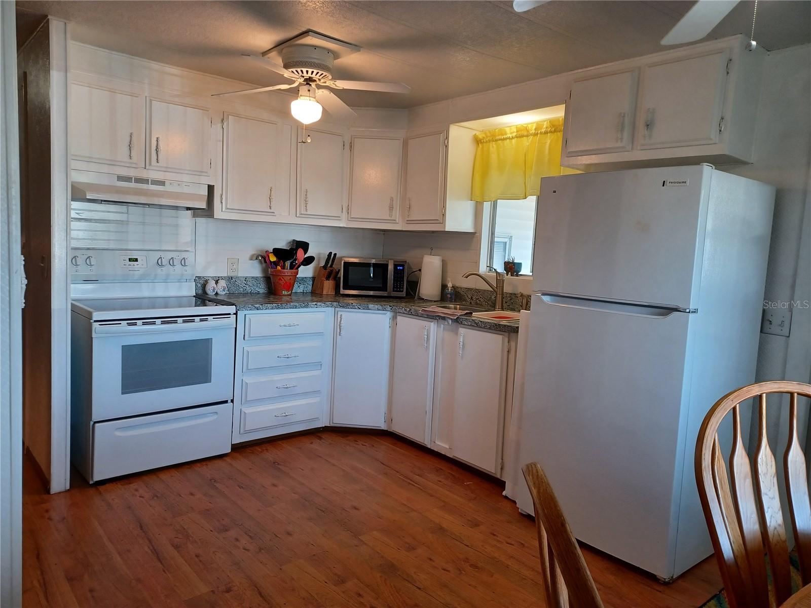 34620 SWEETPEA LN, ZEPHYRHILLS, FL, 33541