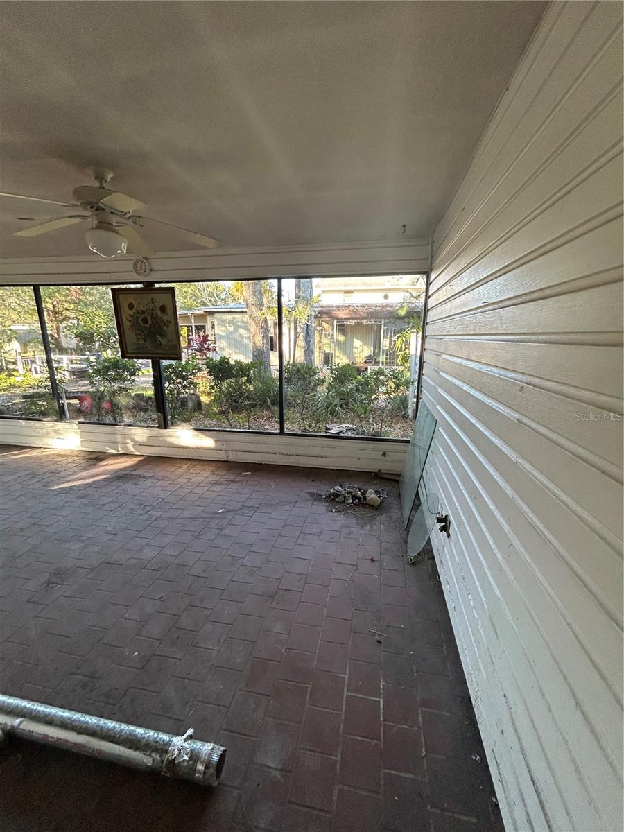 6116 ISLAND DR, WEEKI WACHEE, FL, 34607