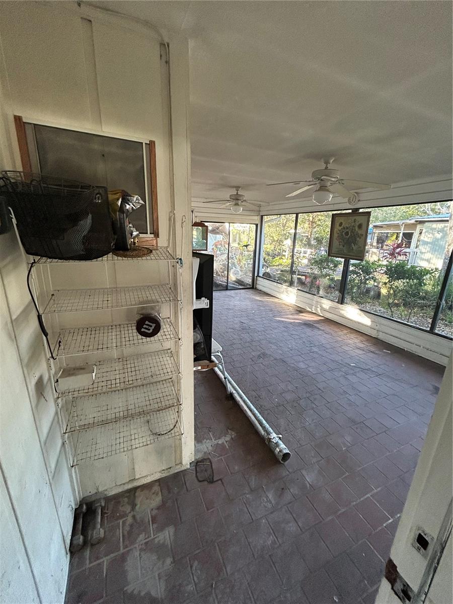 6116 ISLAND DR, WEEKI WACHEE, FL, 34607