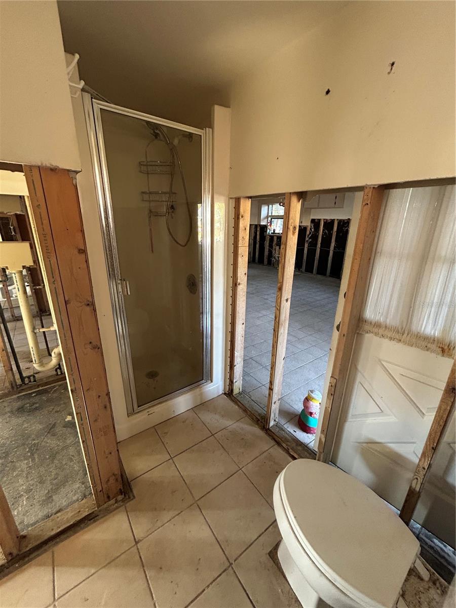 6116 ISLAND DR, WEEKI WACHEE, FL, 34607