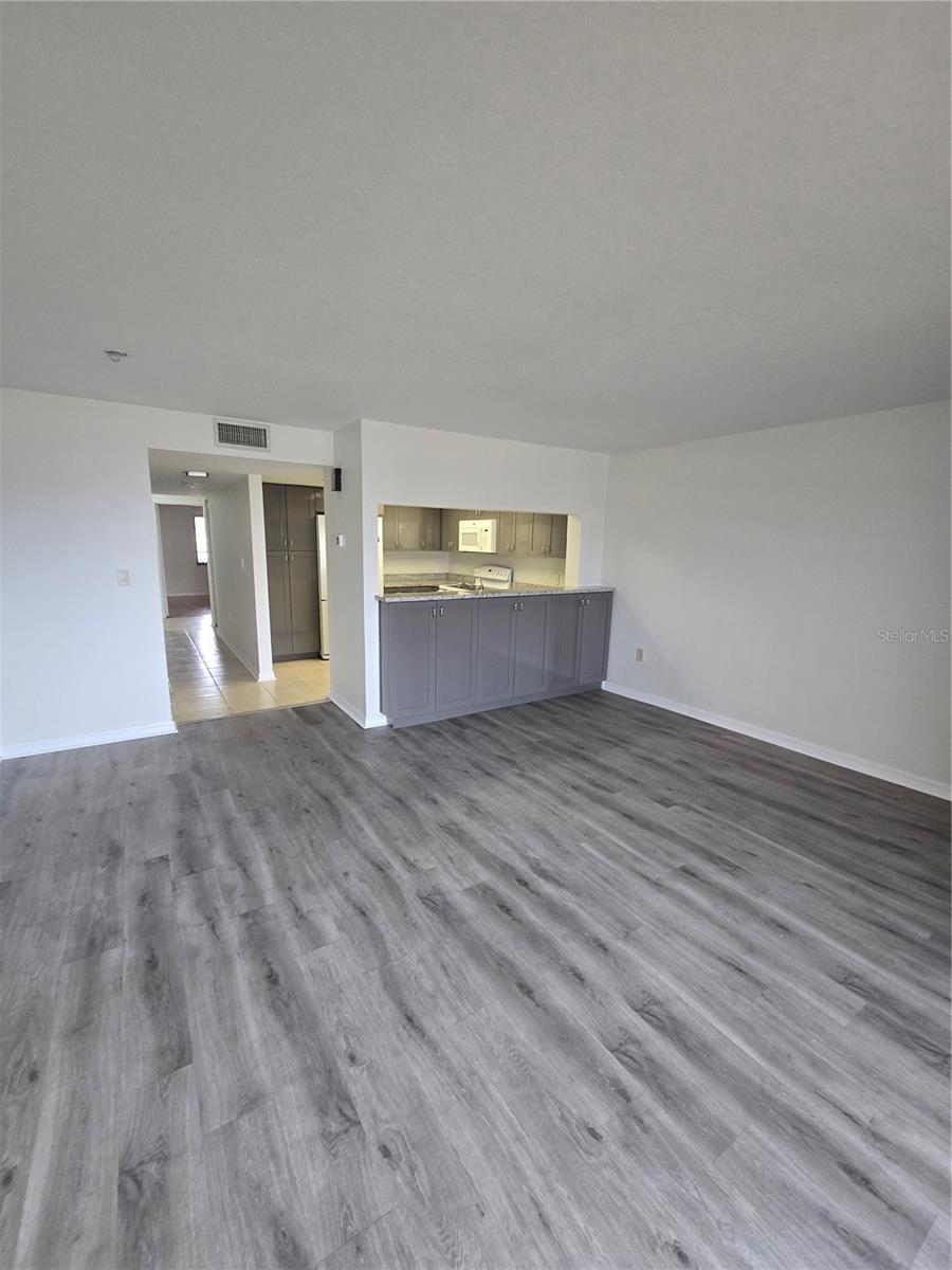 106 1ST ST E #213, TIERRA VERDE, FL, 33715