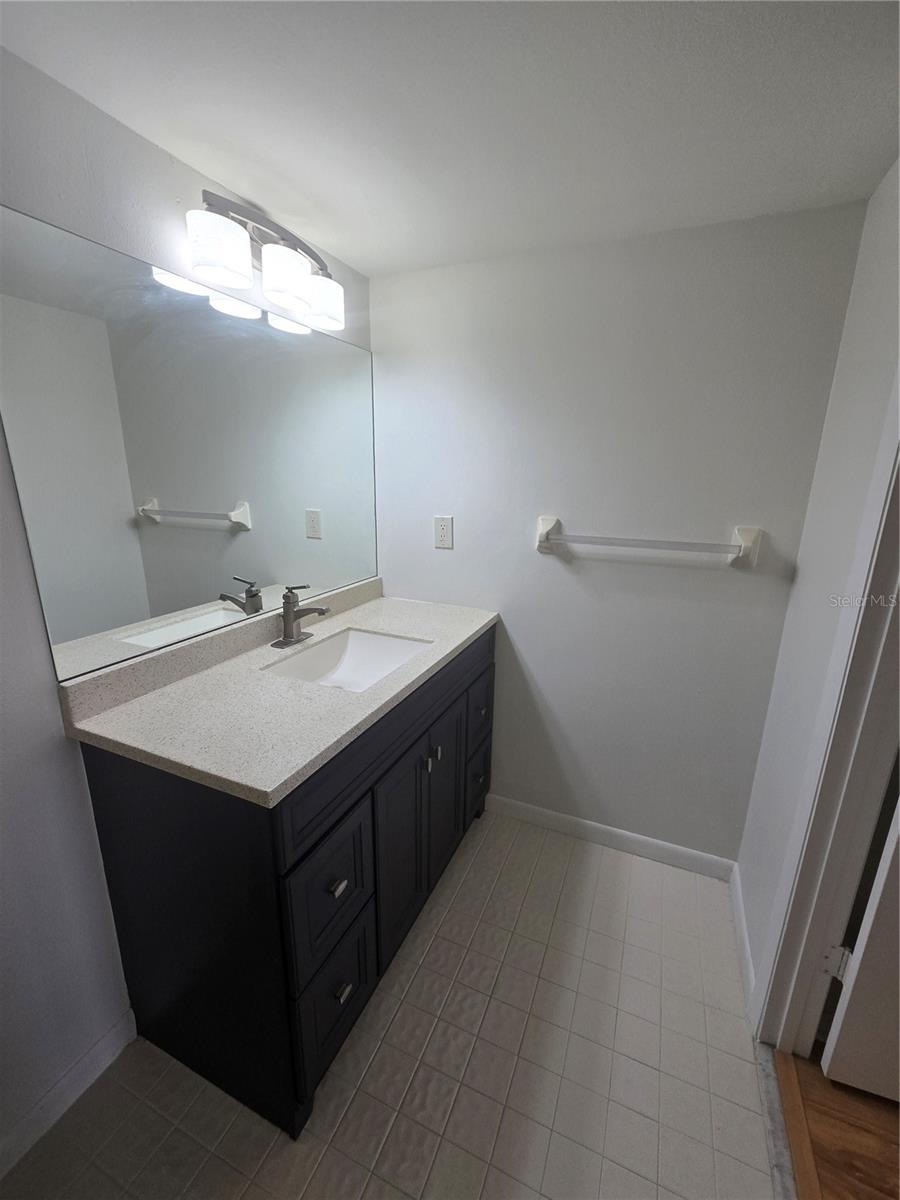 106 1ST ST E #213, TIERRA VERDE, FL, 33715