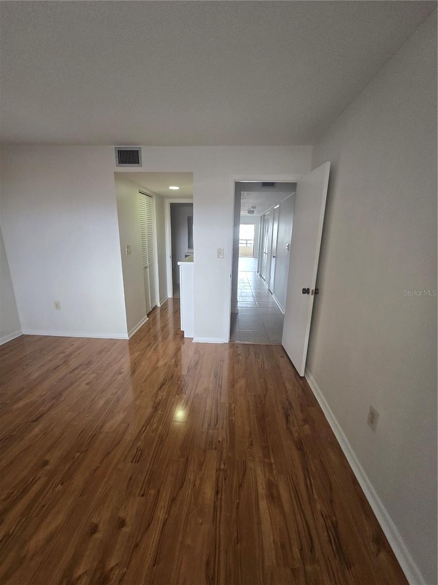 106 1ST ST E #213, TIERRA VERDE, FL, 33715